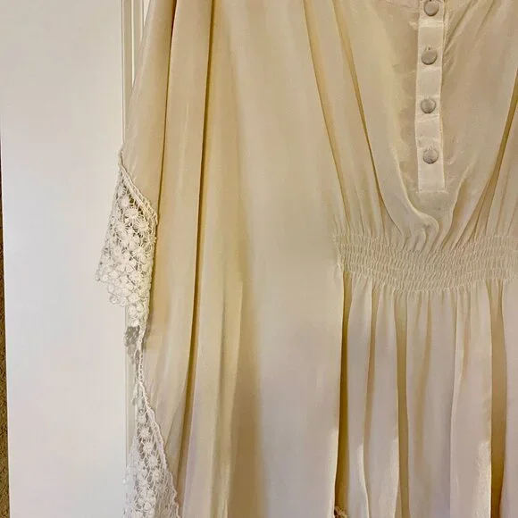 Warehouse White Ivory Crochet Blouse Top Shirt, ASO Kate Middleton - Picture 2 of 6